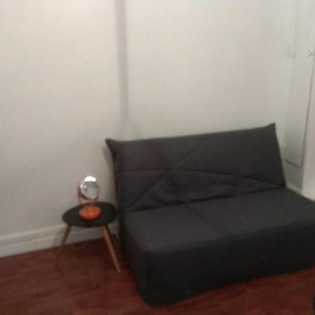 Studio 25 M² Moulins  Buitenkant foto
